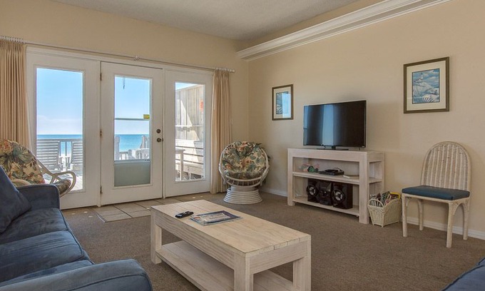 Gulf Shores House | Sundance East: 4 BR / 3 BA house in Gulf Shores, Sleeps 12