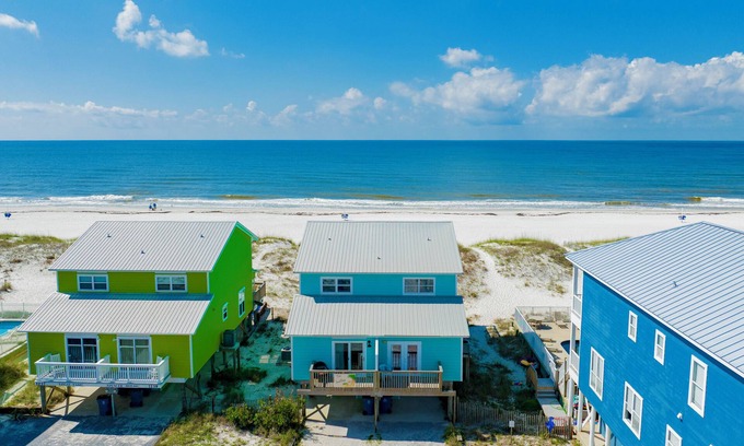 Ono Island House | Sweet Beach Home Alabama- Beachfront Duplex