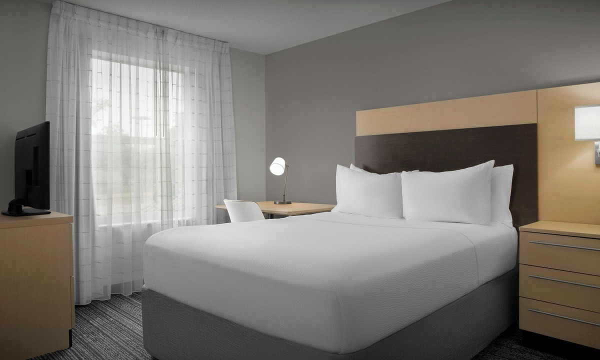 Ferry Pass Hotel | TownePlace Suites by Marriott Pensacola