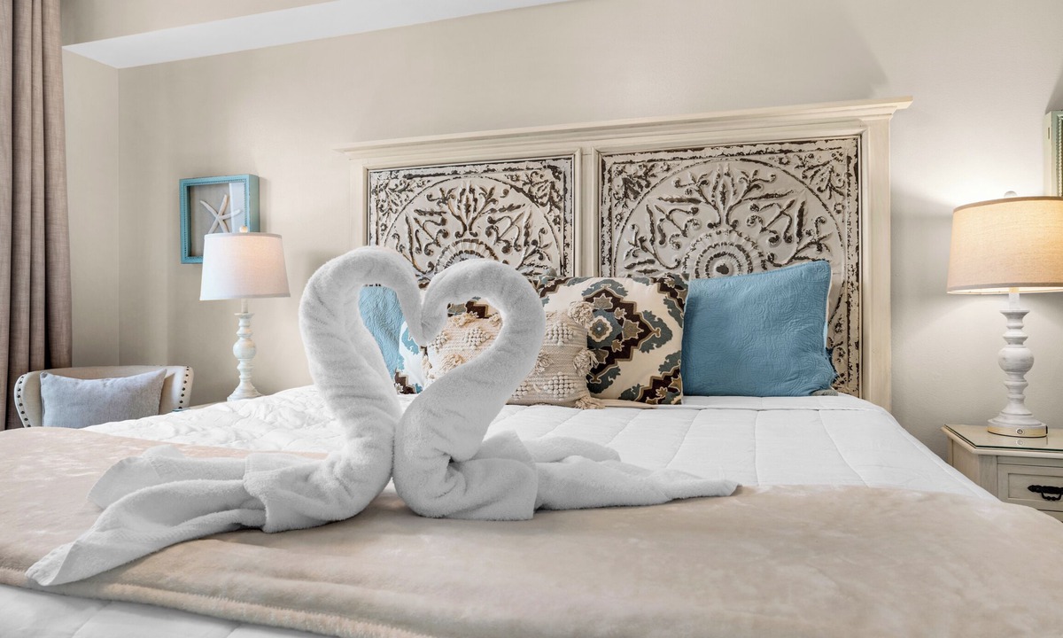 Baytowne Wharf Condo | Free Resort Tram 🚌 Pool & Hot Tub – Sandestin Pilot House 506