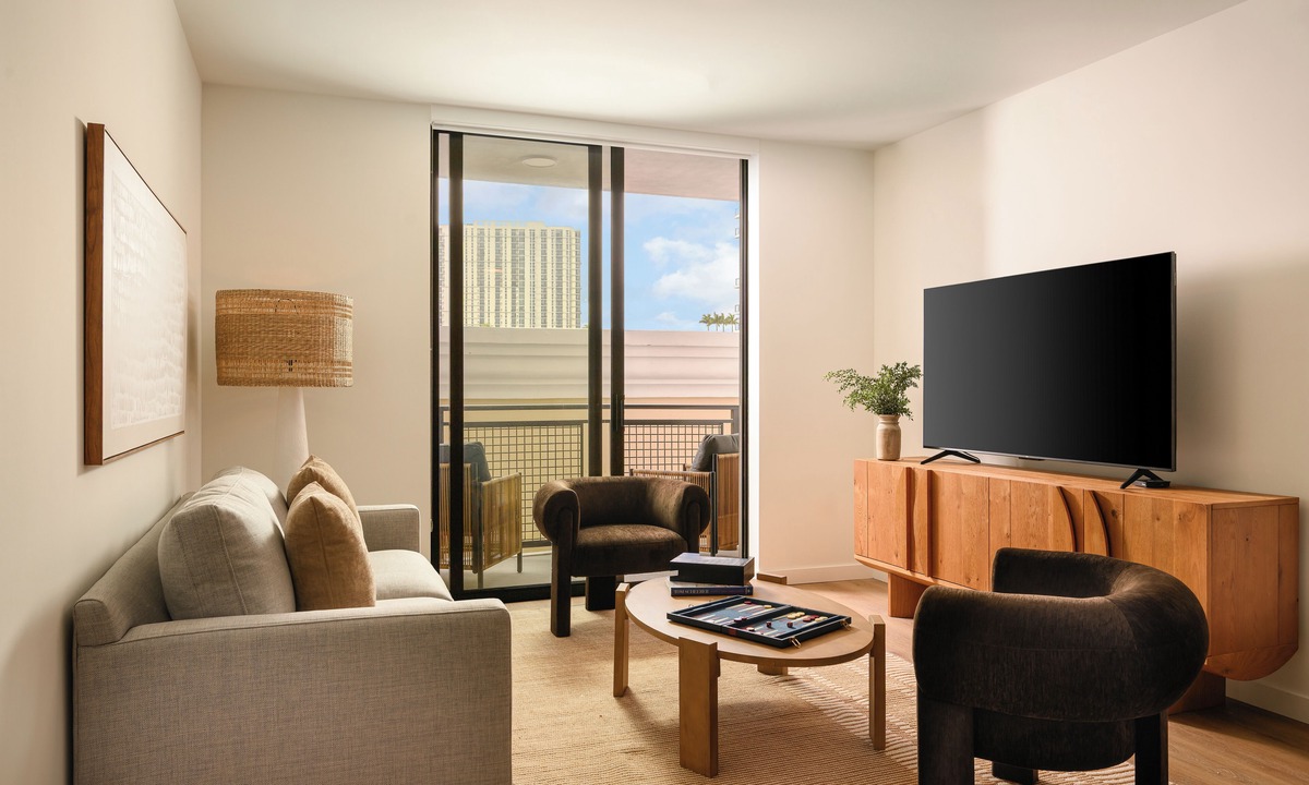 Midtown Apartment | Edgewater 2BR Luxury Suite | Balcony + Pool & Gym | Sense28 by AvantStay