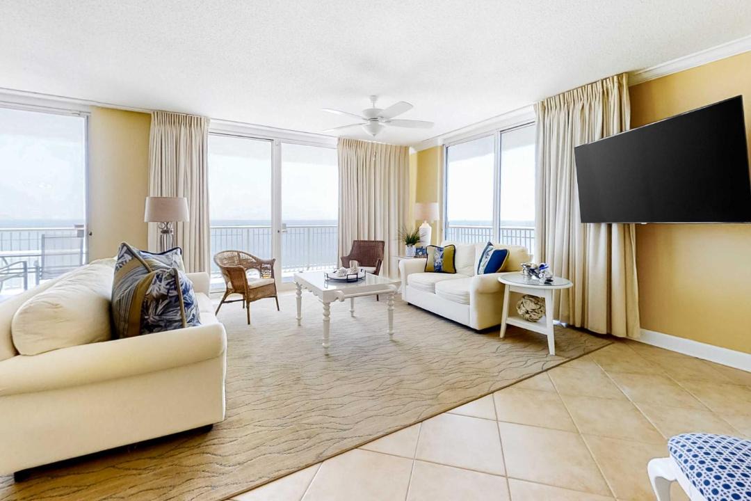 Fort Morgan House | Wonderful Condo on 12th Floor of Luxurious Resort with Shared Hot Tub & Pool AC