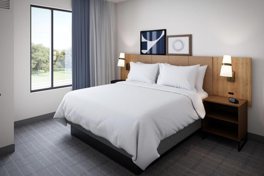 Northeast Pensacola Hotel | Staybridge Suites Pensacola Airport by IHG