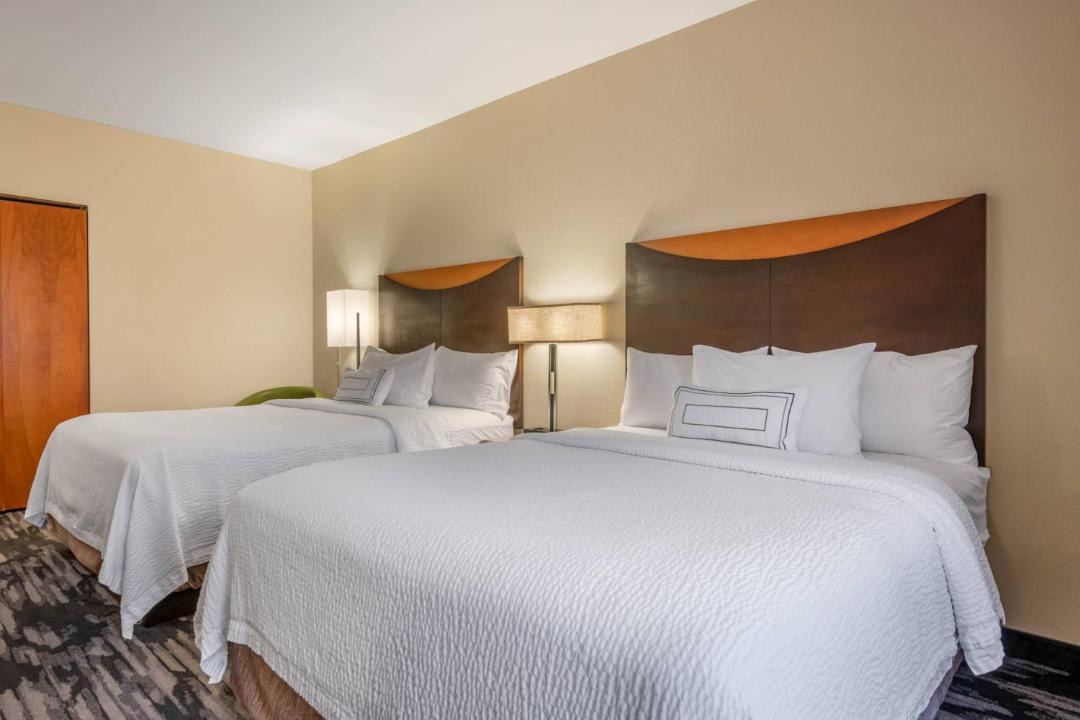 Holiday Hotel | Fairfield Inn and Suites Holiday Tarpon Springs