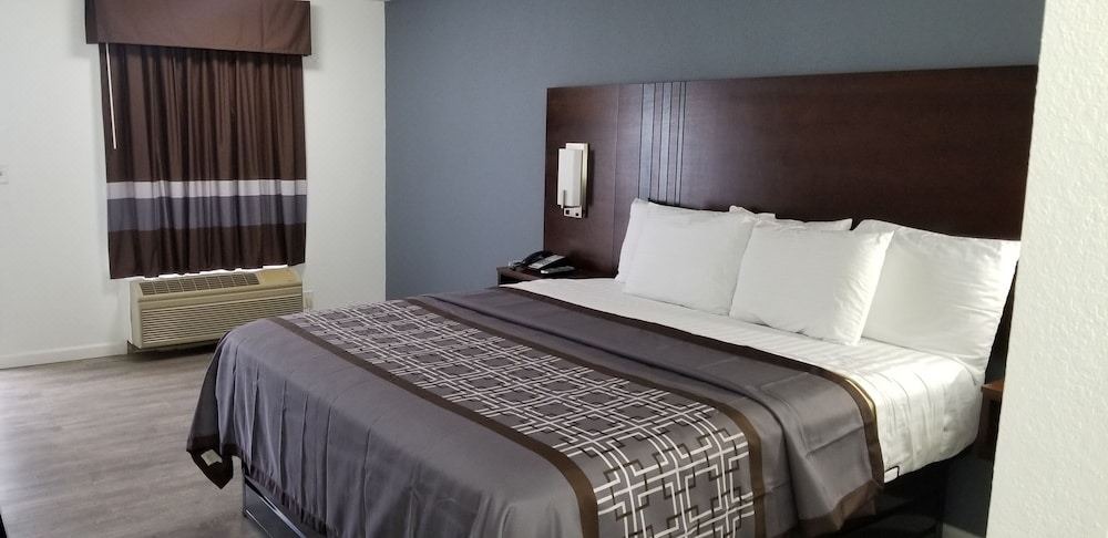 Photo of Bedroom in Boaz