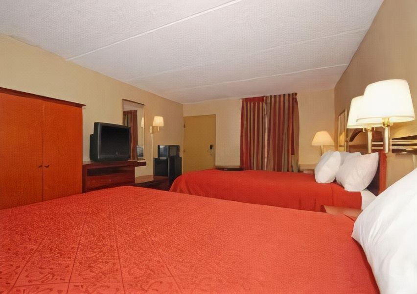 Photo of Bedroom in Irondale