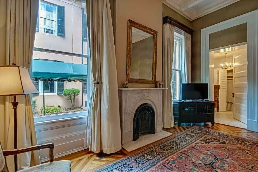 Photo of Livingroom in Central Business District