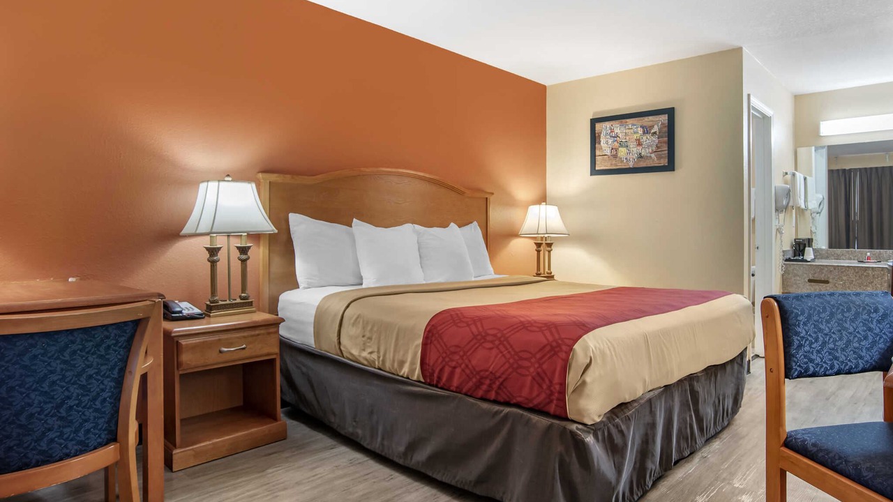 Photo of Bedroom in Evergreen