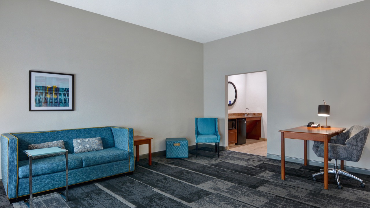 Photo of Livingroom in Hoover