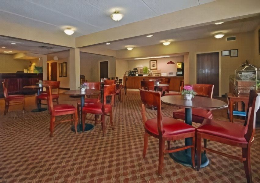 Photo of Livingroom in Irondale