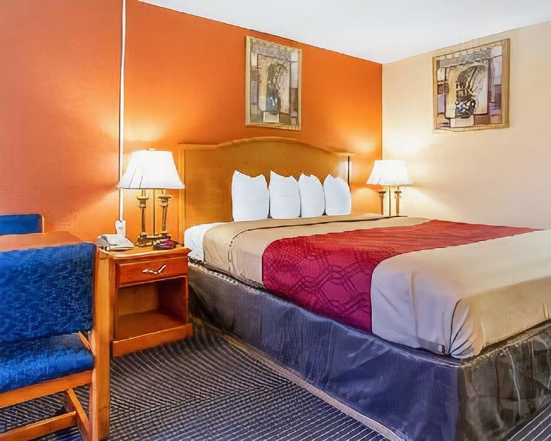 Photo of Bedroom in Evergreen