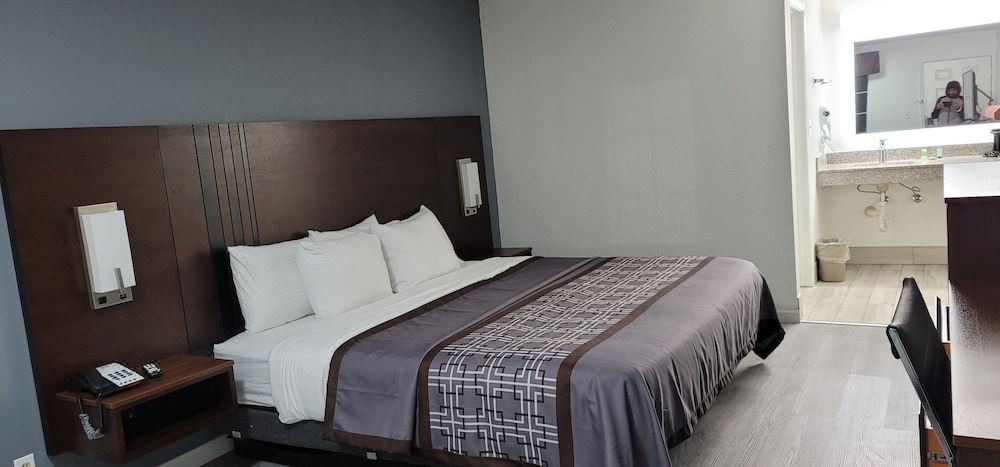 Photo of Bedroom in Boaz