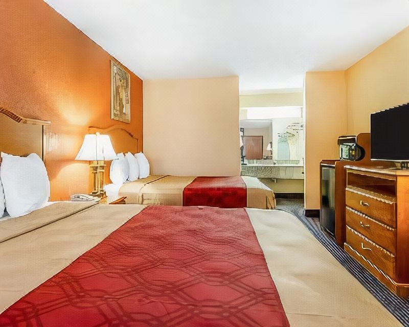 Photo of Bedroom in Evergreen