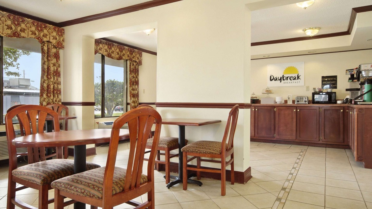 Photo of Livingroom in Tillmans Corner