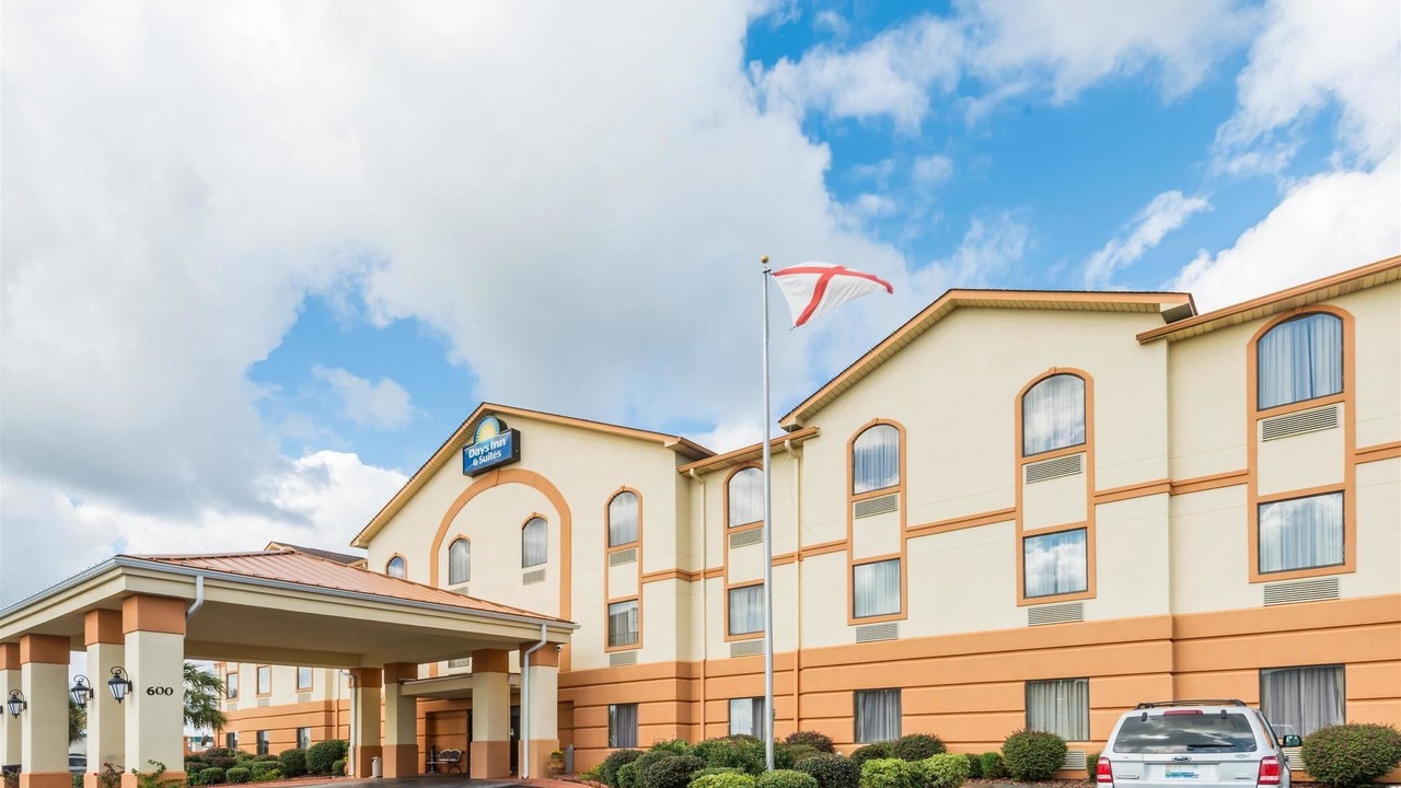 Photo of Buildings in Prattville