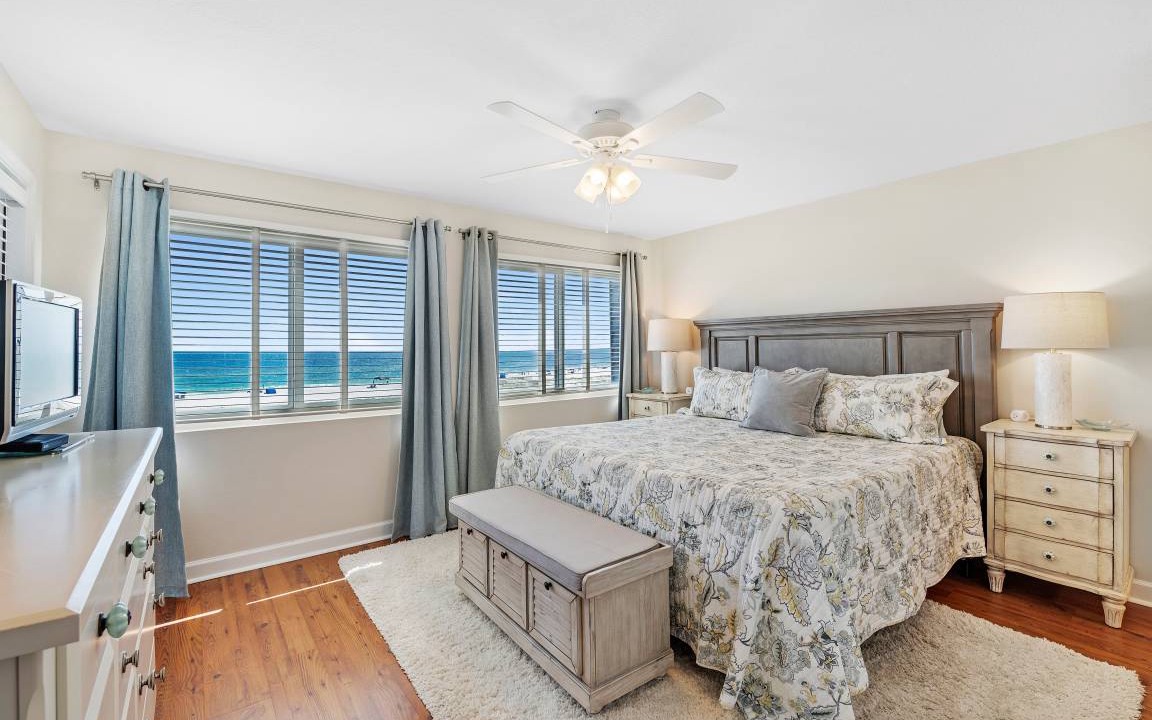 Photo of Bedroom in Ono Island