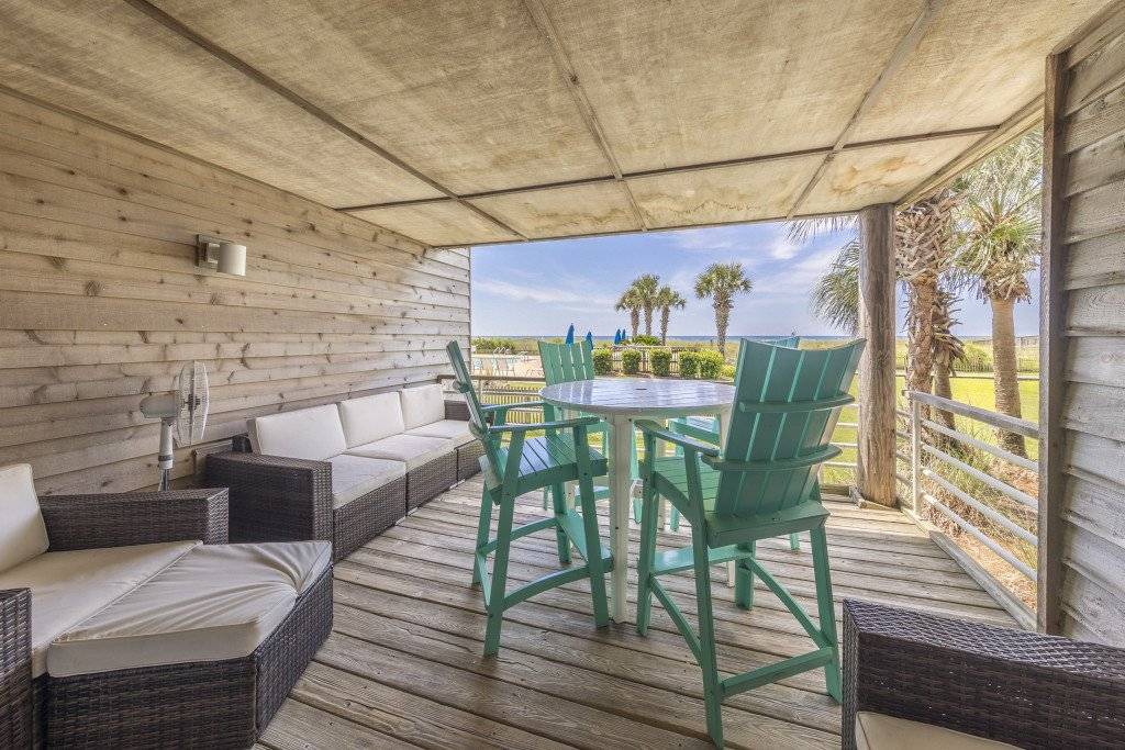 Photo of Patio Balcony in Ono Island