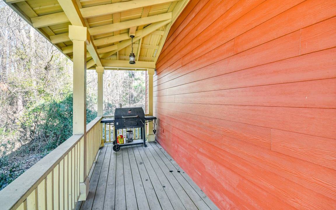 Photo of Patio Balcony in Jacksons' Gap