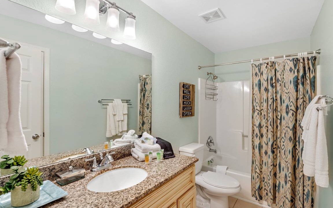 Photo of Bathroom in Ono Island