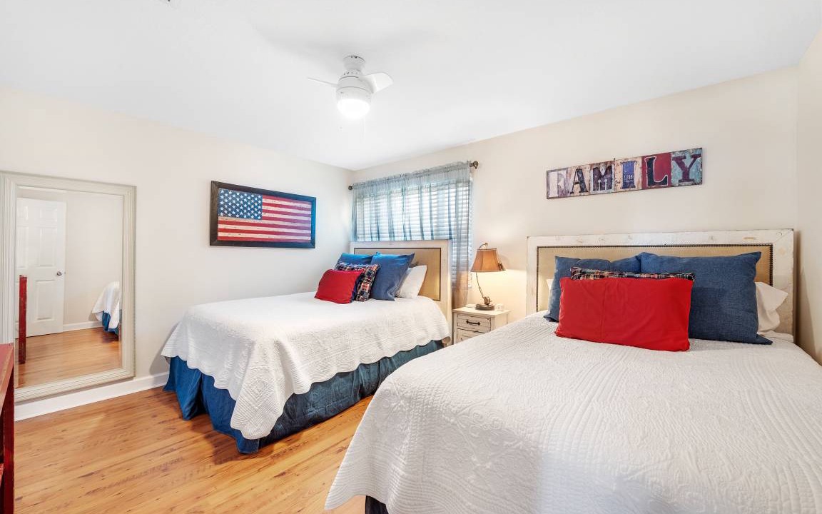 Photo of Bedroom in Ono Island
