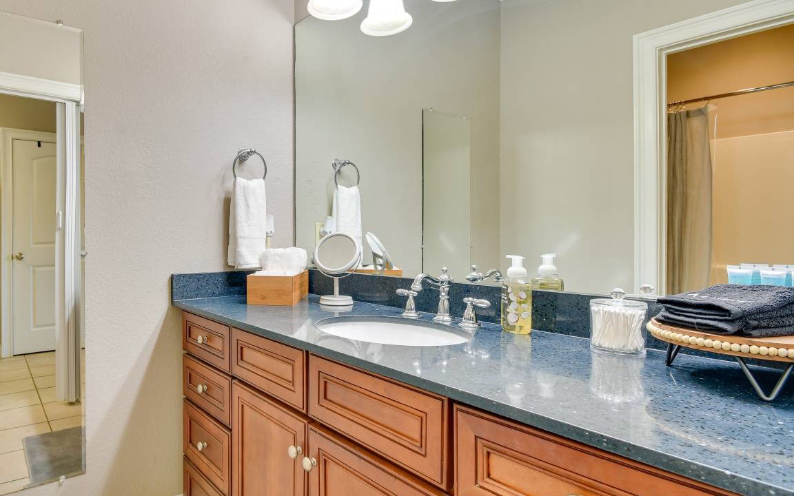 Photo of Bathroom in Auburn