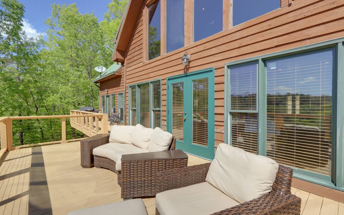 Photo of Patio Balcony in Wedowee