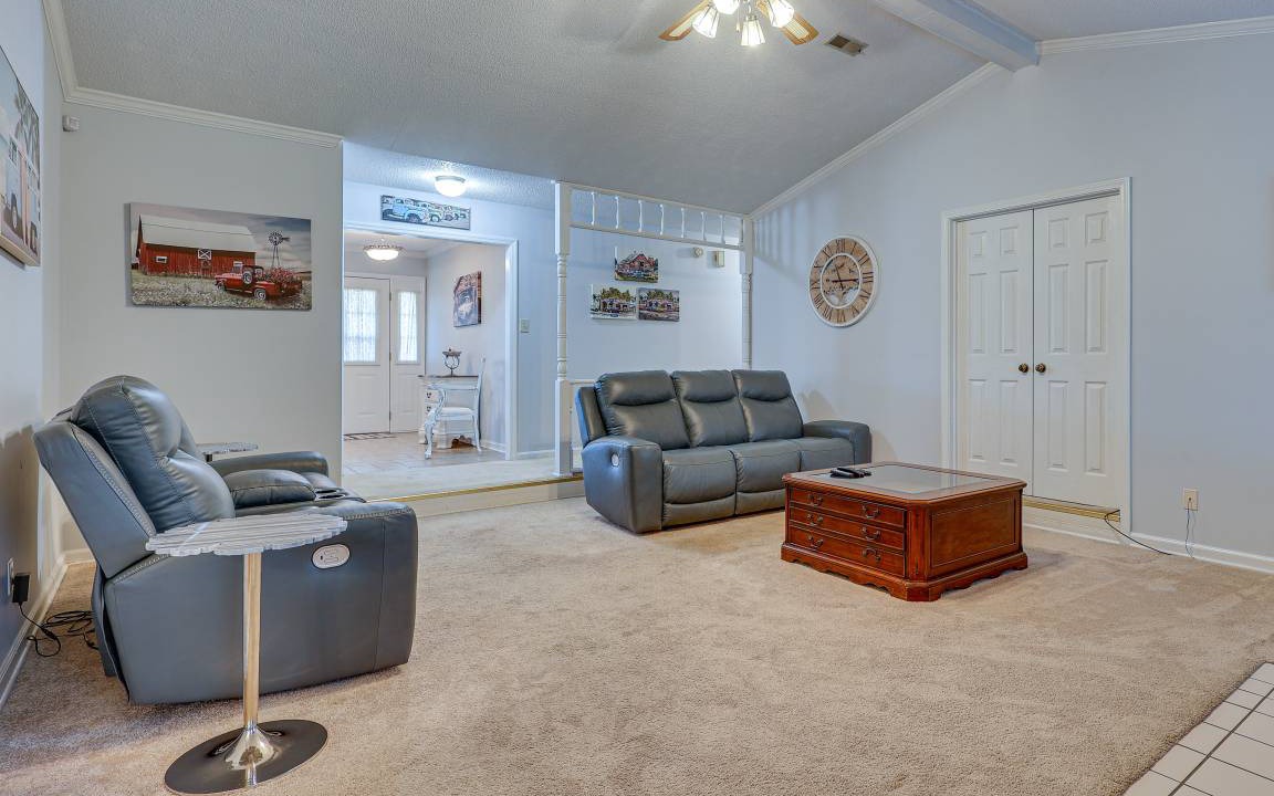 Photo of Livingroom in Decatur