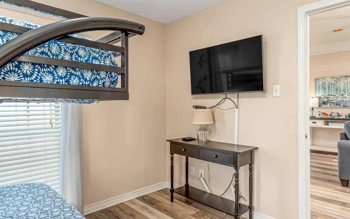 Photo of Bedroom in Silver Cay