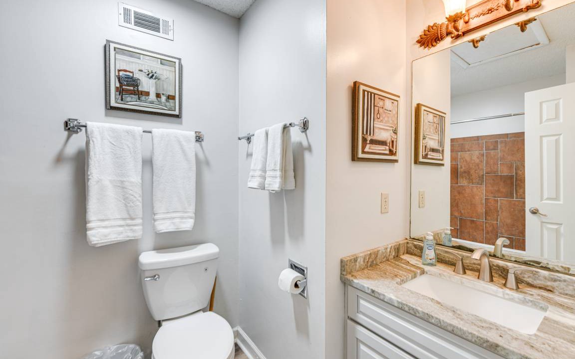 Photo of Bathroom in Dadeville