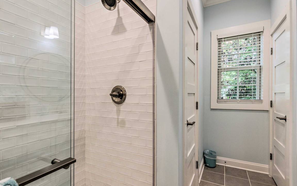 Photo of Bathroom in Washington Square