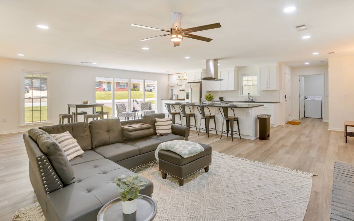 Photo of Livingroom in Northport