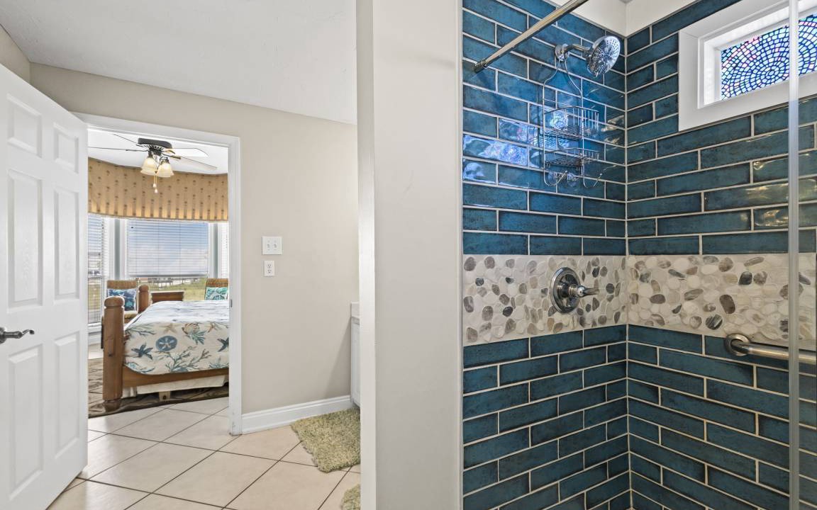 Photo of Bathroom in Gulf Shores