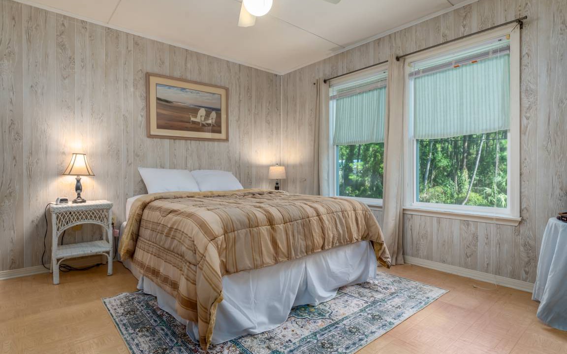 Photo of Bedroom in Dauphin Island