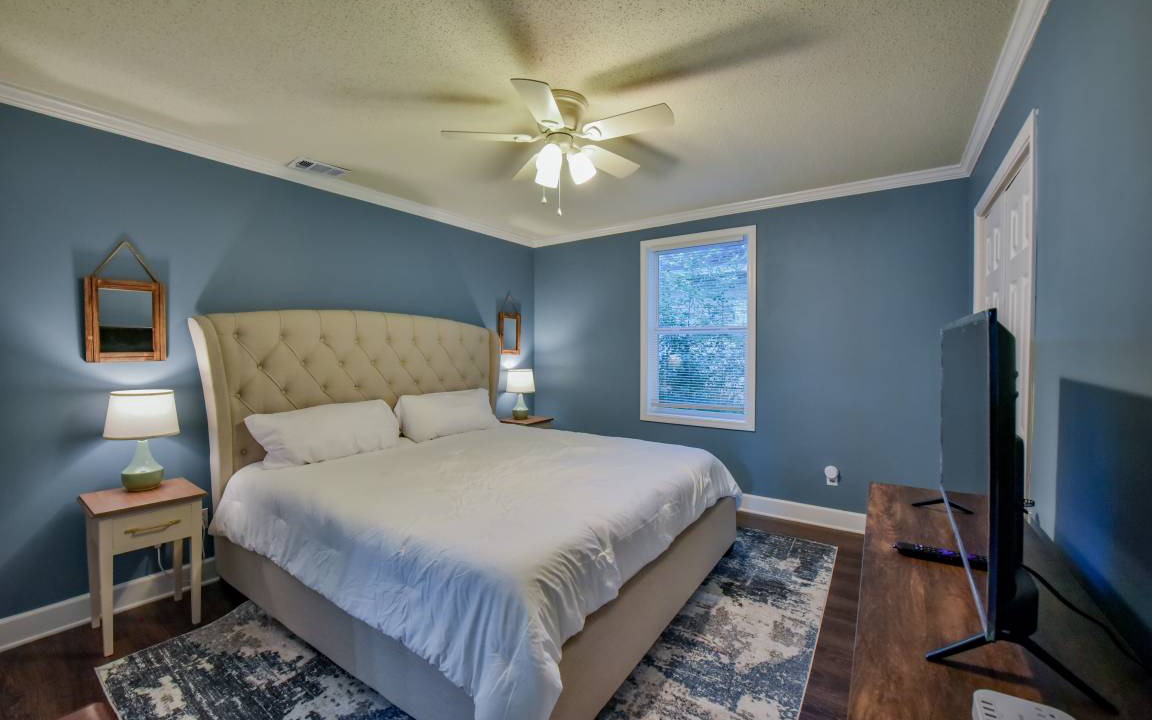 Photo of Bedroom in Tuscaloosa