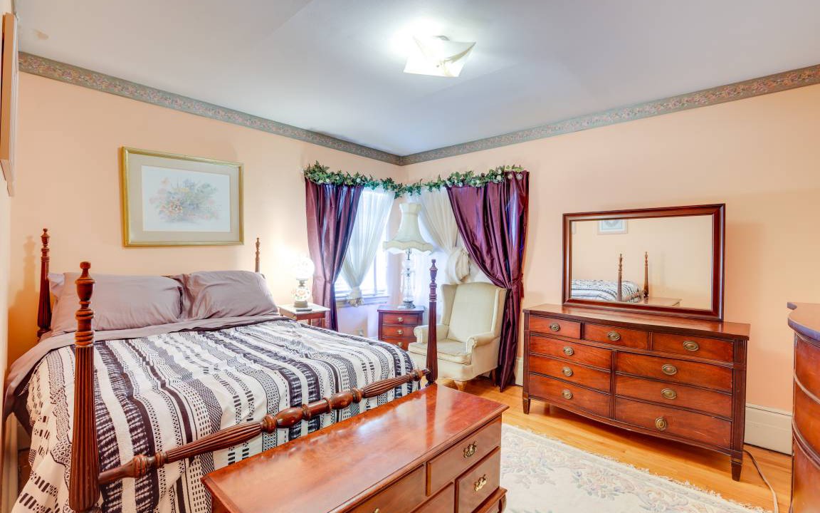 Photo of Bedroom in Shannon