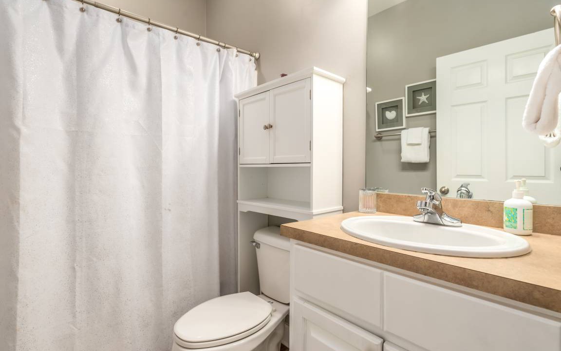 Photo of Bathroom in Dauphin Island