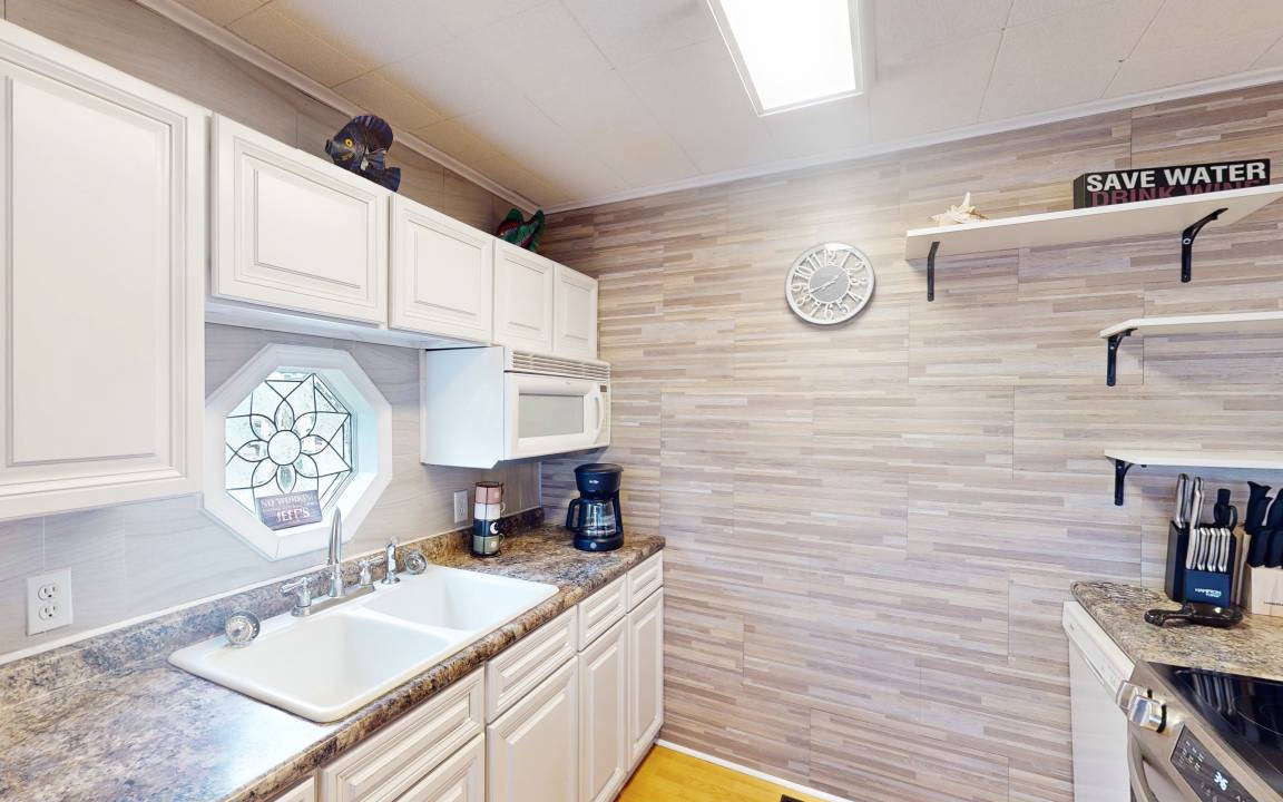 Photo of Kitchen in Fort Morgan Pines