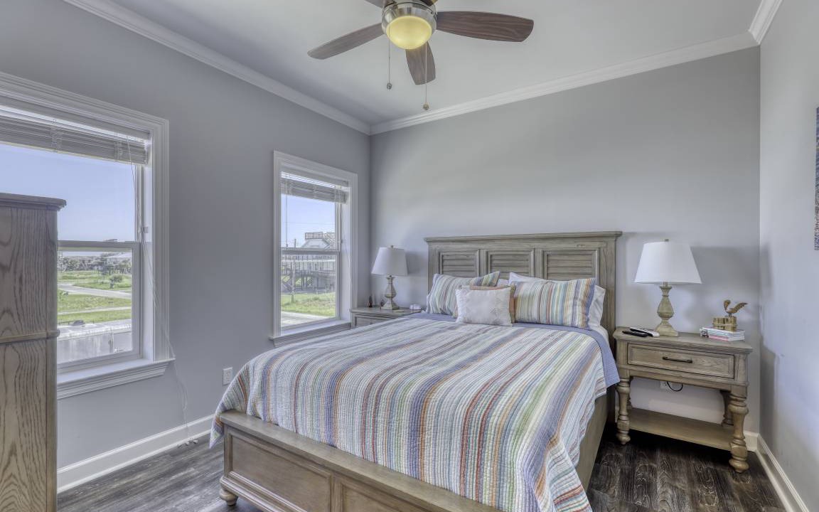 Photo of Bedroom in Dauphin Island