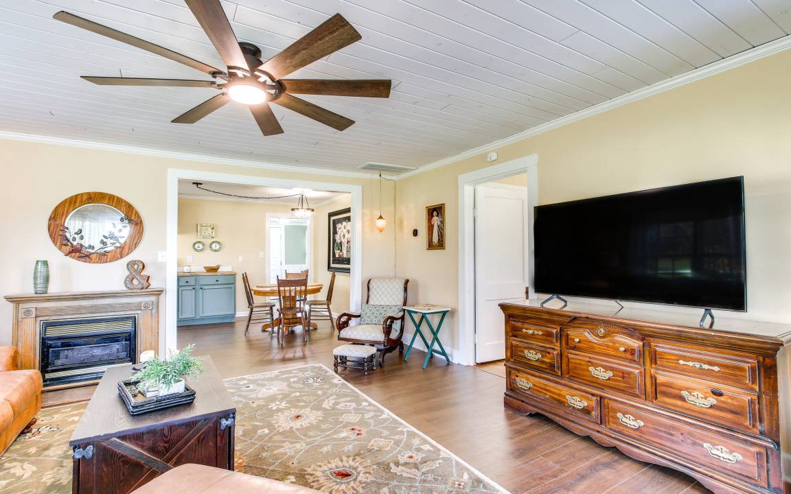 Photo of Livingroom in Killen