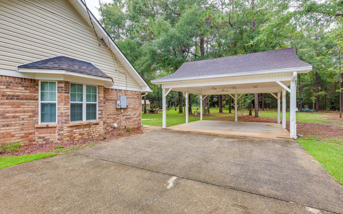 Photo of Others in Semmes