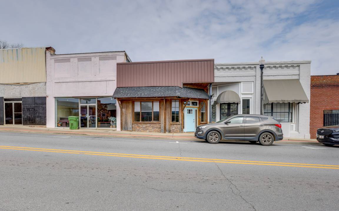Photo of Buildings in Lineville