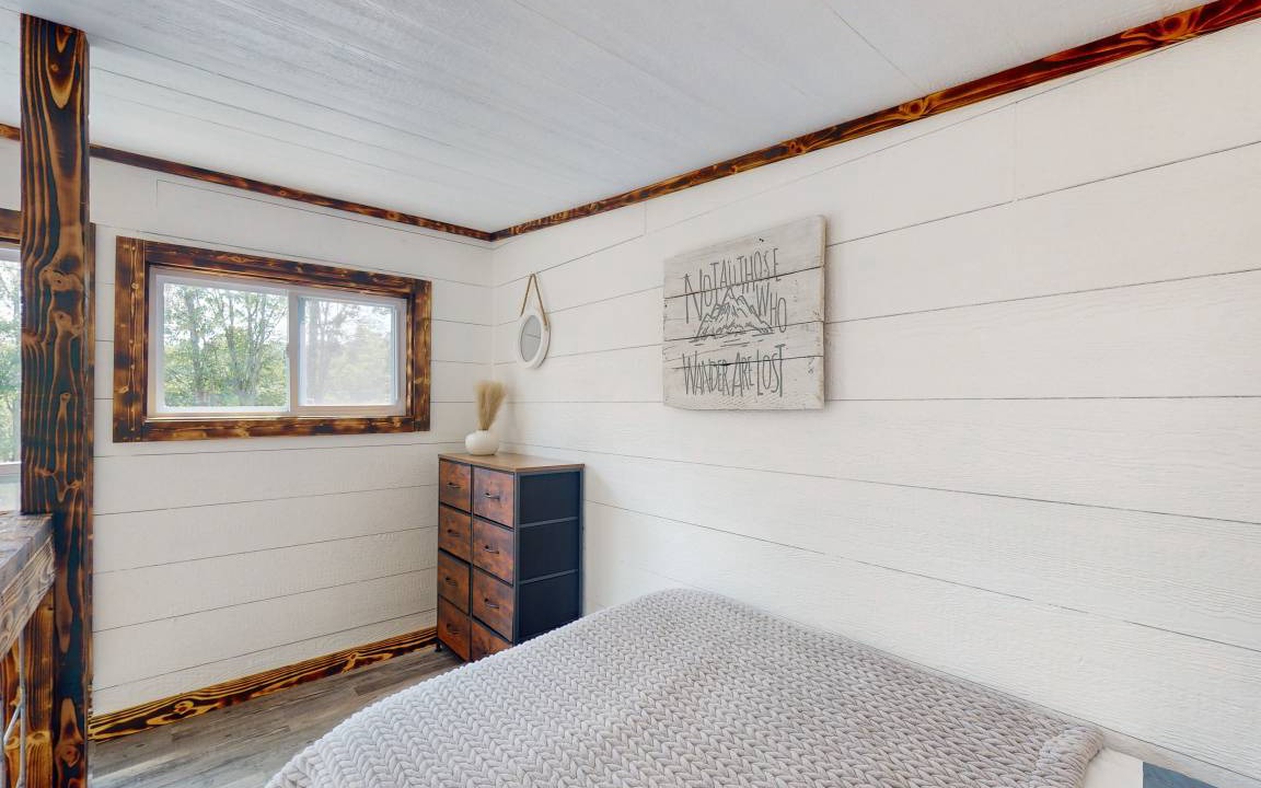 Photo of Bedroom in Cedar Bluff