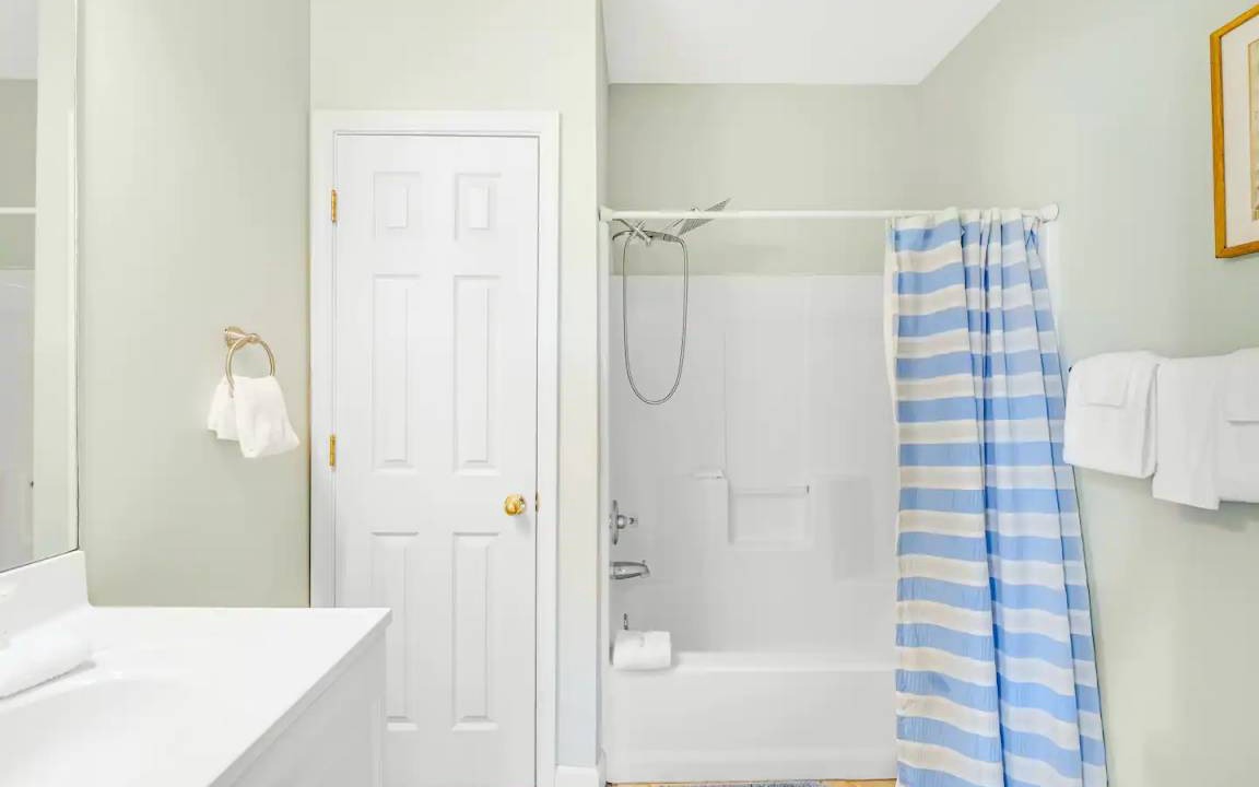Photo of Bathroom in Fort Morgan Pines