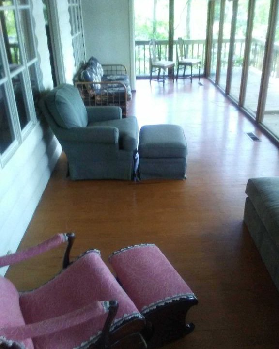 Photo of Livingroom in Jacksons' Gap