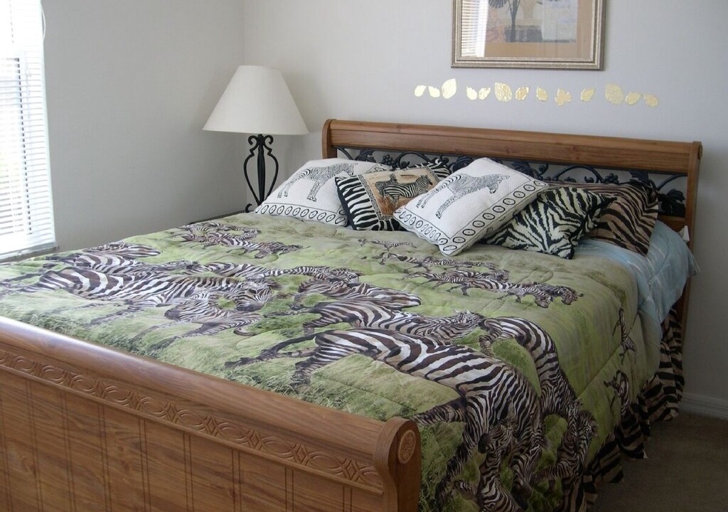 Photo of Bedroom in Seasons