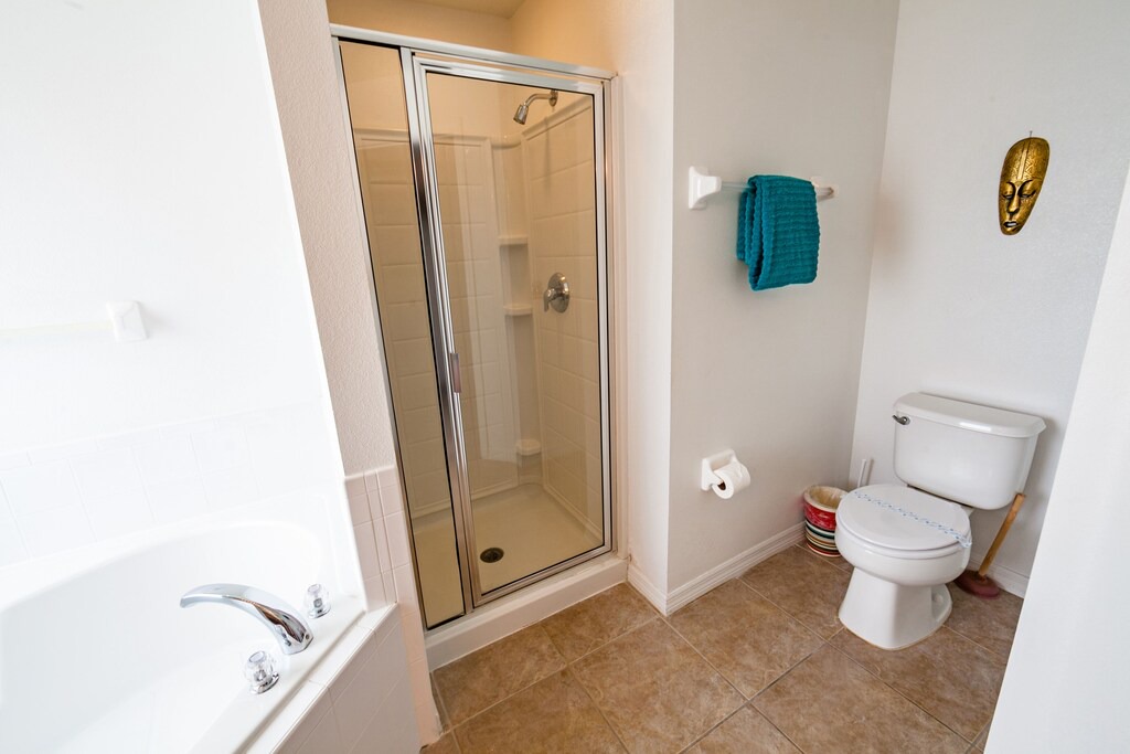 Photo of Bathroom in Seasons
