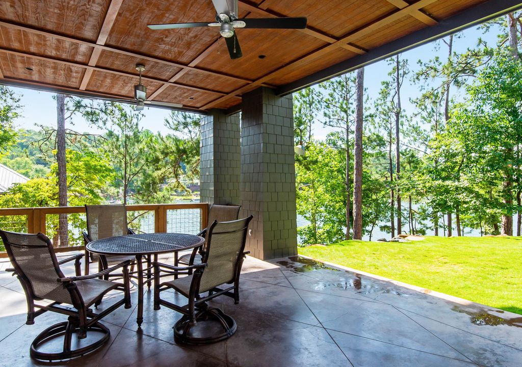 Photo of Patio Balcony in Jacksons' Gap