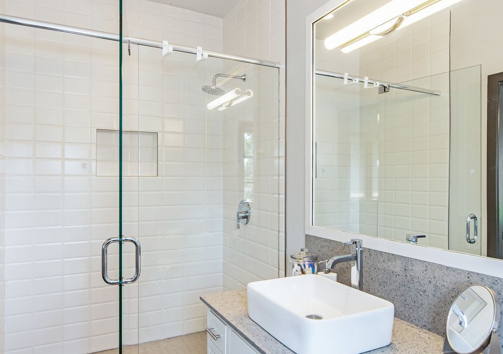 Photo of Bathroom in Jacksons' Gap
