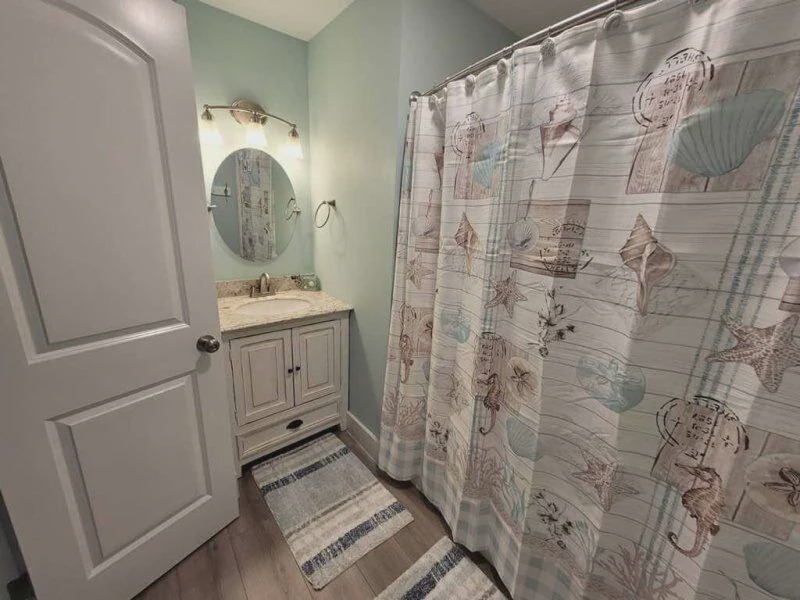 Photo of Bathroom in Gulf Shores