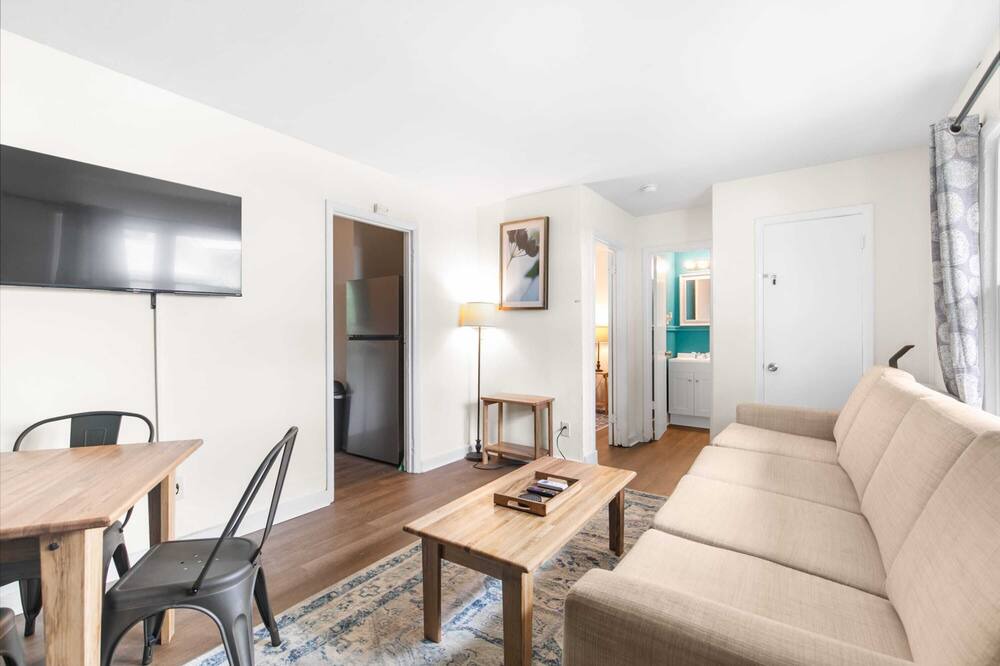Photo of Livingroom in Norwood